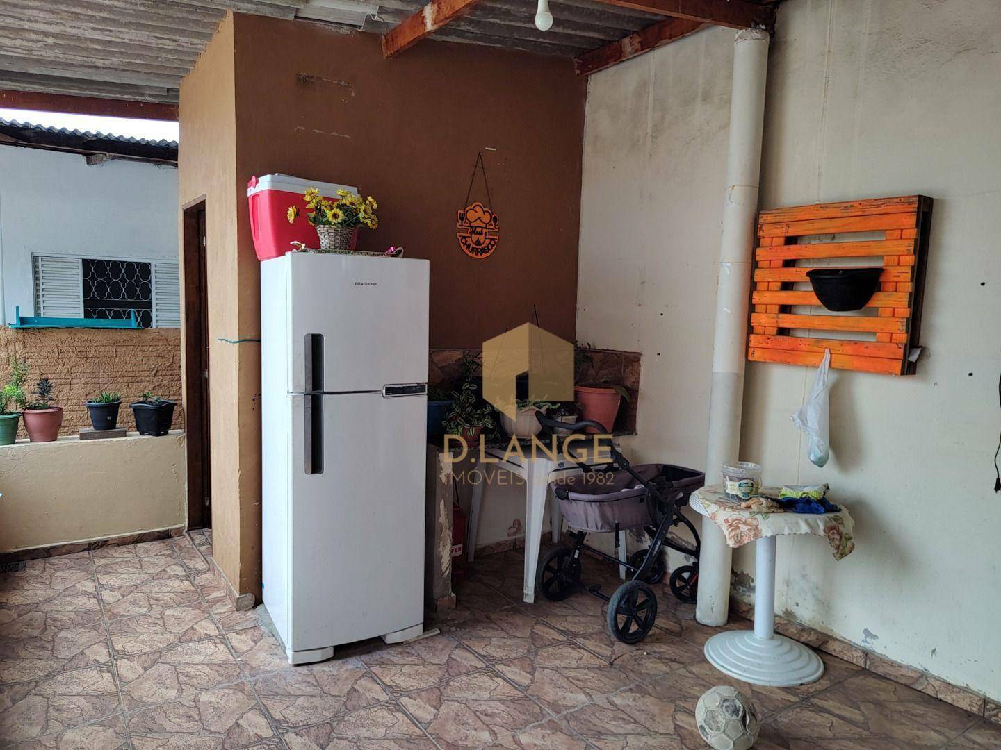 Casa à venda com 2 quartos, 80m² - Foto 13