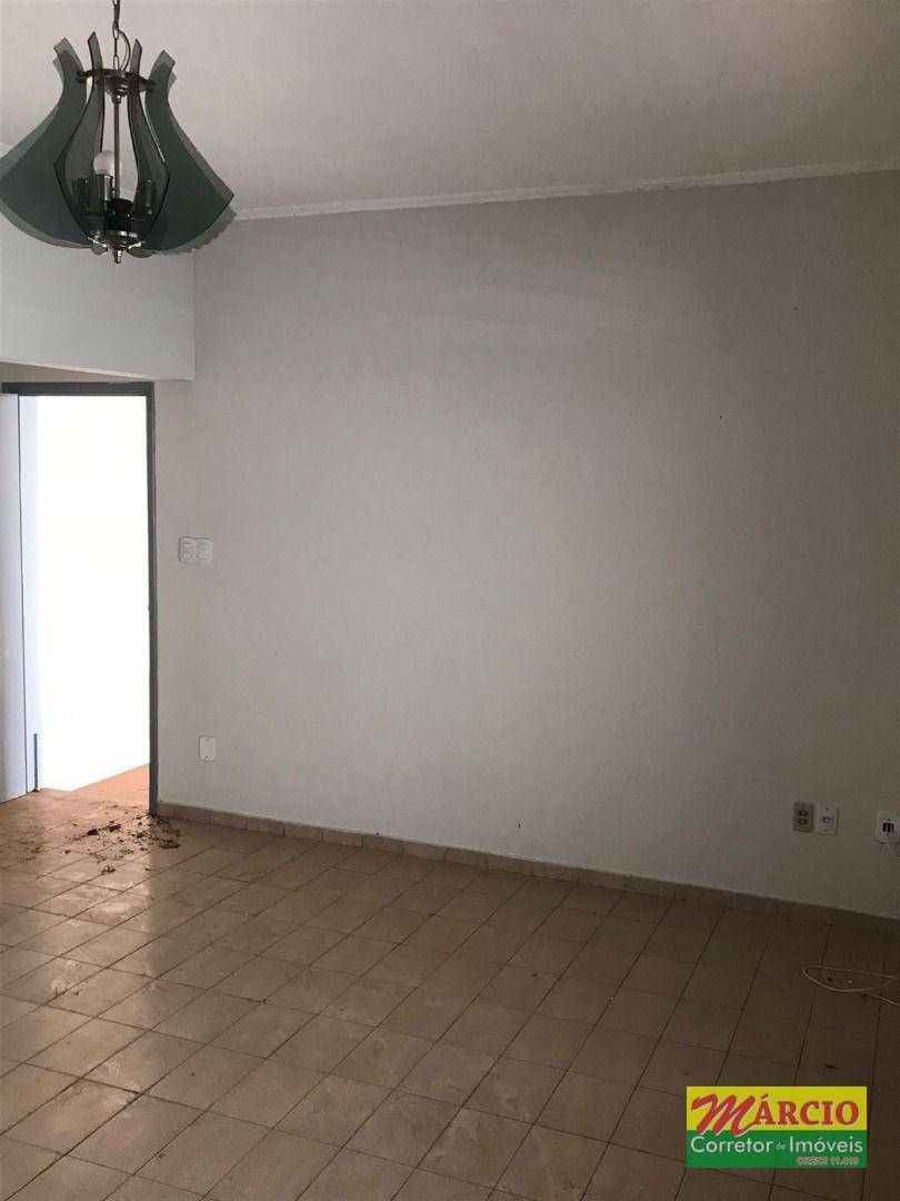 Casa à venda com 3 quartos, 162m² - Foto 5