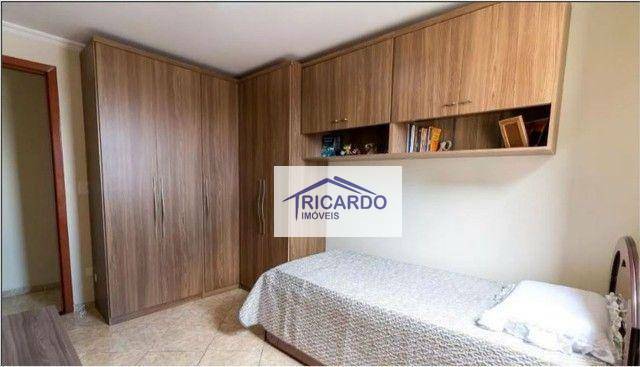 Apartamento à venda com 2 quartos, 74m² - Foto 10