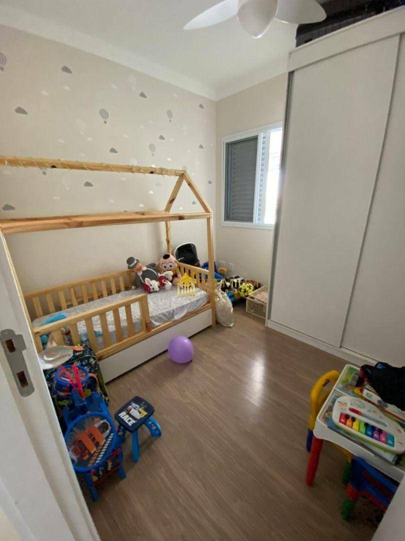 Apartamento à venda com 2 quartos, 63m² - Foto 2