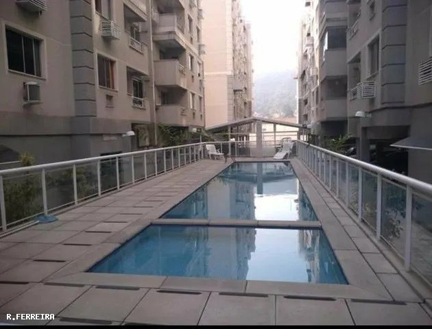 Apartamento à venda com 2 quartos, 60m² - Foto 5