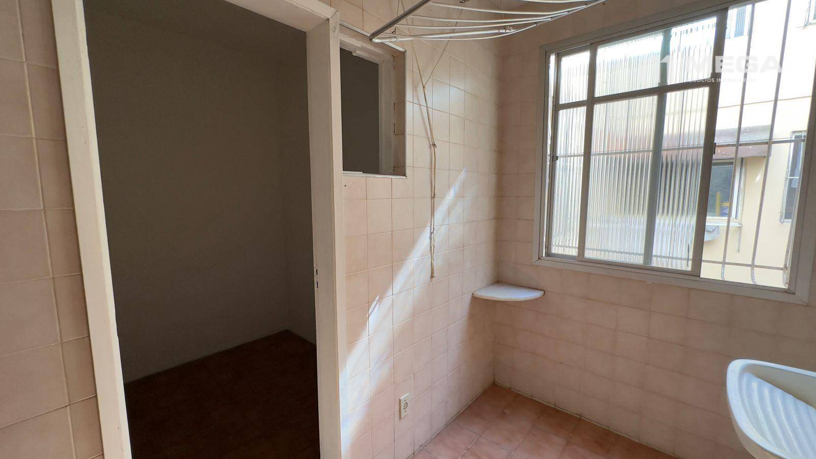 Apartamento à venda com 2 quartos, 70m² - Foto 10