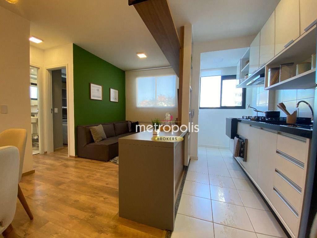 Apartamento à venda com 2 quartos, 42m² - Foto 4