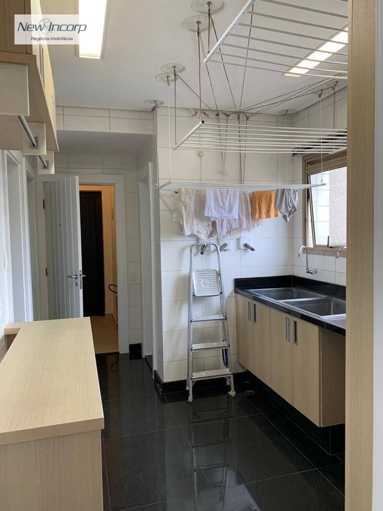 Apartamento para alugar com 4 quartos, 412m² - Foto 24