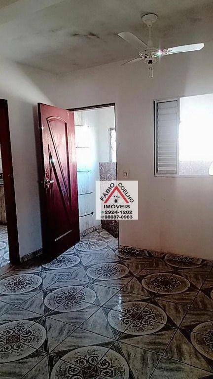 Sobrado à venda com 2 quartos, 200m² - Foto 7