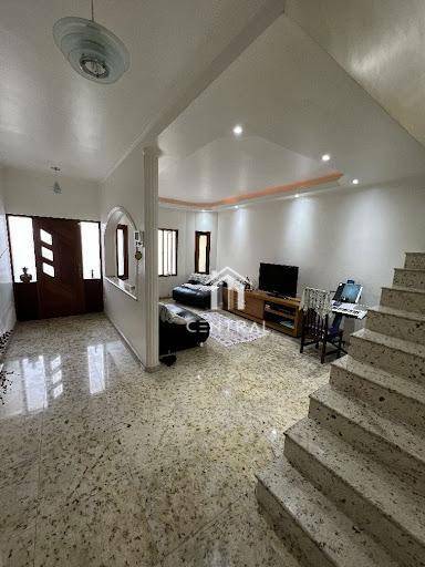 Sobrado à venda com 3 quartos, 305m² - Foto 26