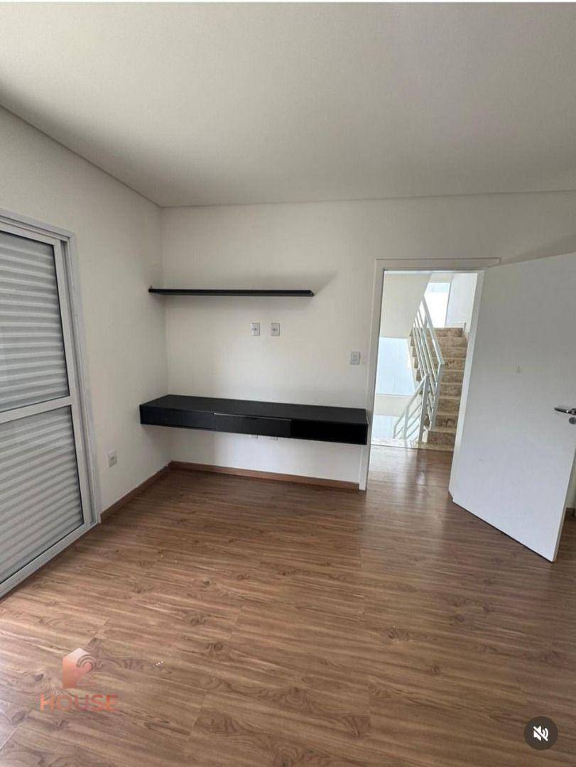 Casa de Condomínio à venda e aluguel com 4 quartos, 396m² - Foto 8