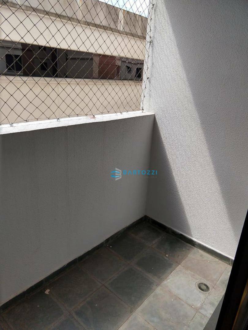 Apartamento, 3 quartos, 80 m² - Foto 3