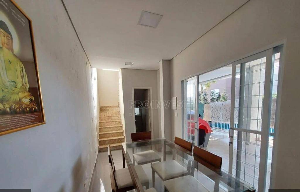 Casa de Condomínio à venda com 4 quartos, 220m² - Foto 9