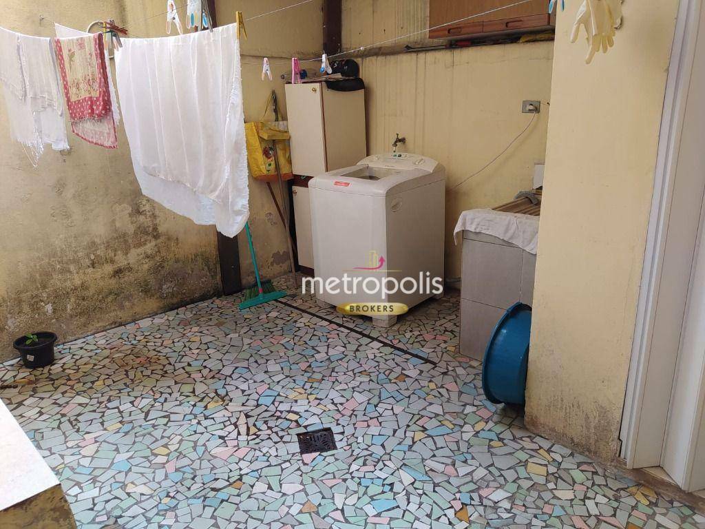 Sobrado à venda com 3 quartos, 240m² - Foto 8