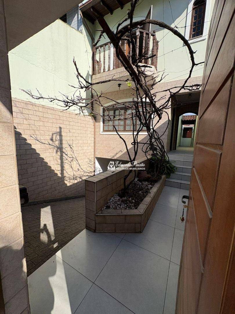 Sobrado, 2 quartos, 145 m² - Foto 2