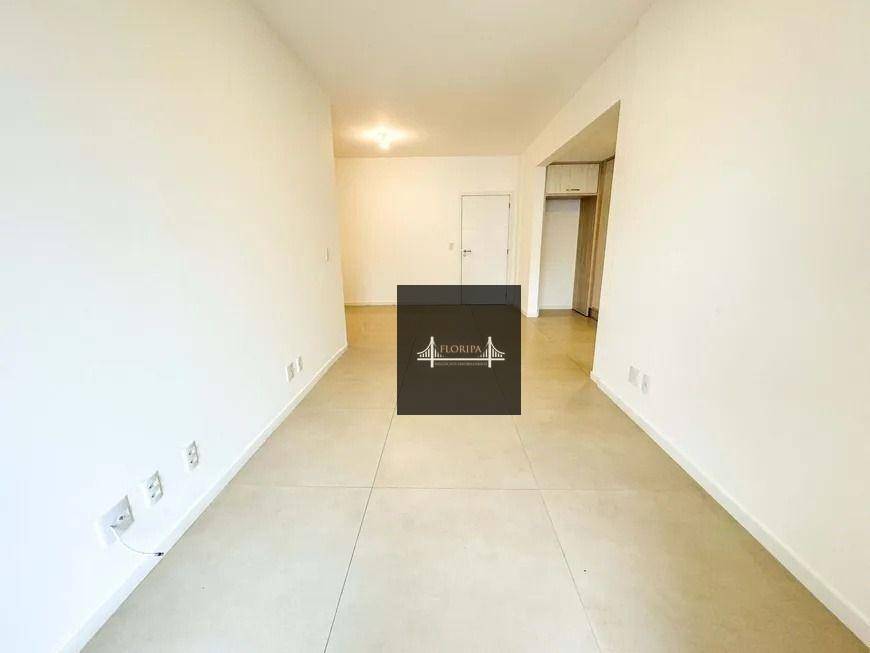 Apartamento à venda com 3 quartos, 105m² - Foto 12