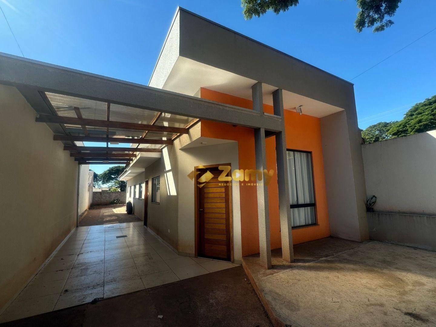 Casa à venda com 3 quartos, 86m² - Foto 1