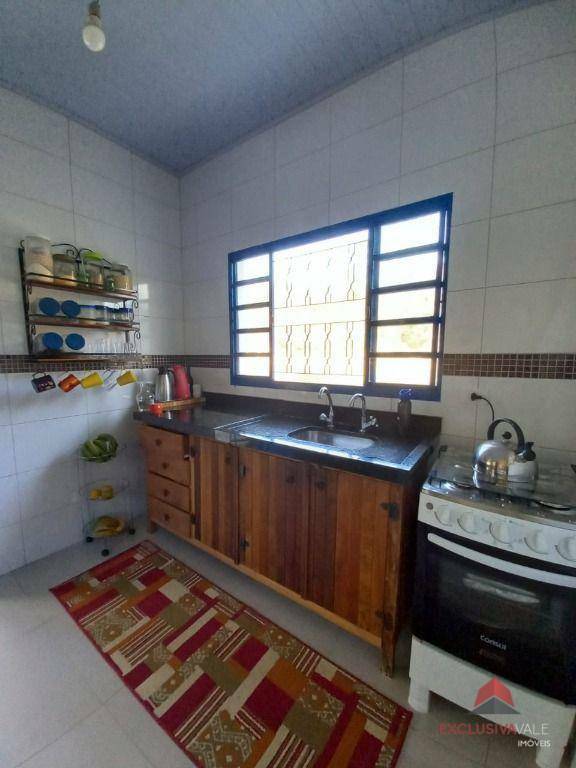 Sítio à venda com 2 quartos, 100m² - Foto 16