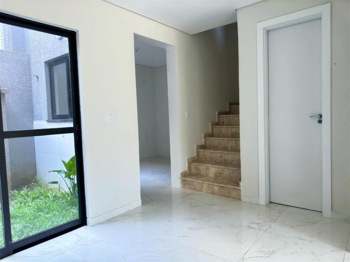 Sobrado à venda com 3 quartos, 126m² - Foto 3