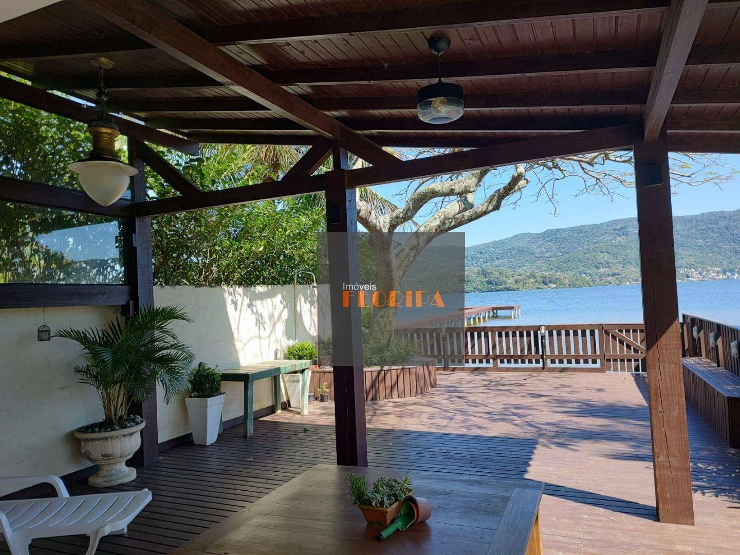 Casa à venda com 5 quartos, 153m² - Foto 7