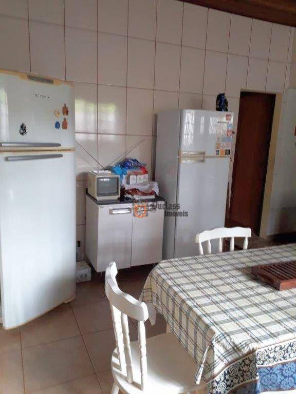 Chácara à venda com 3 quartos, 350m² - Foto 24