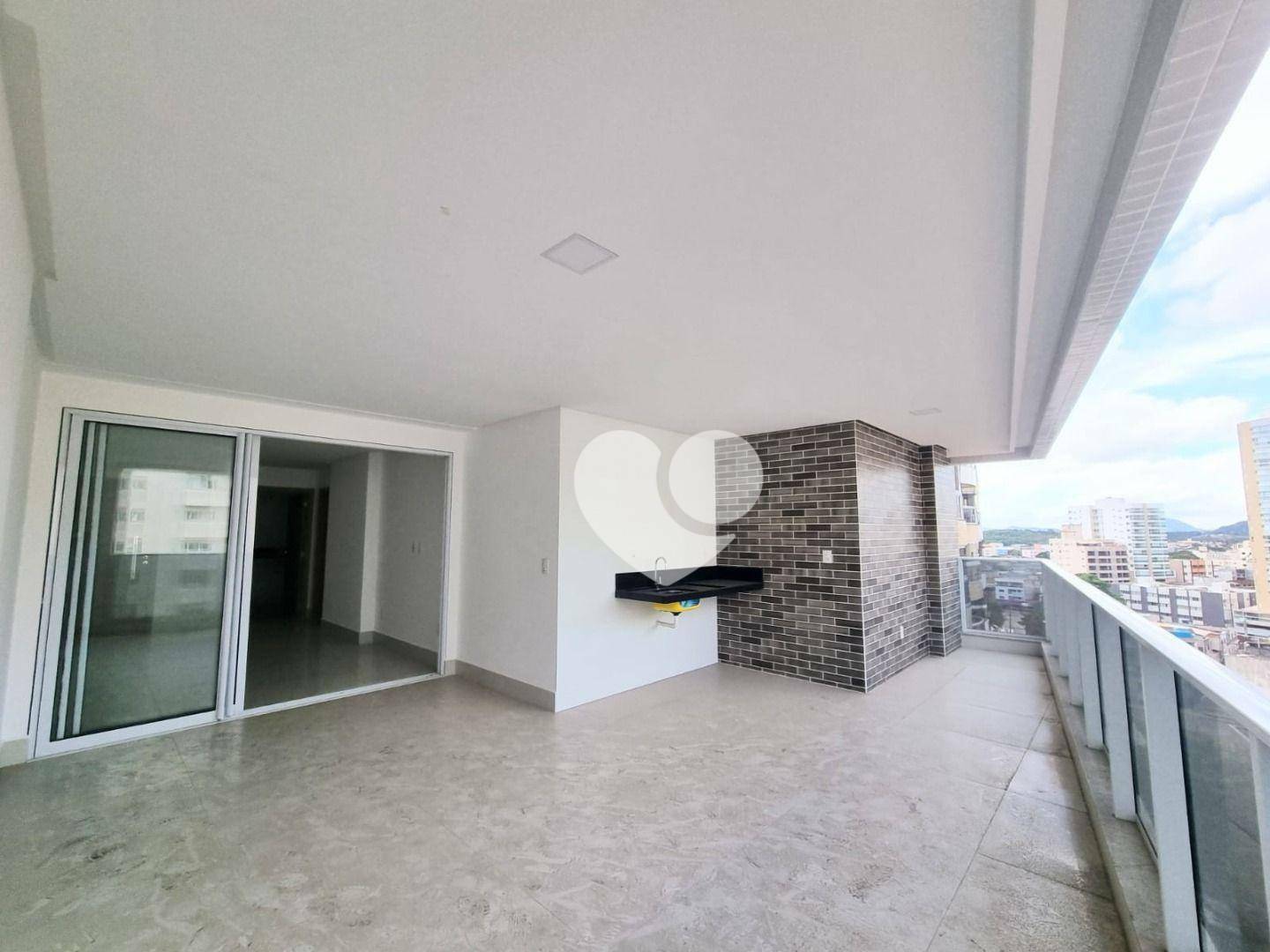 Apartamento à venda com 3 quartos, 113m² - Foto 6