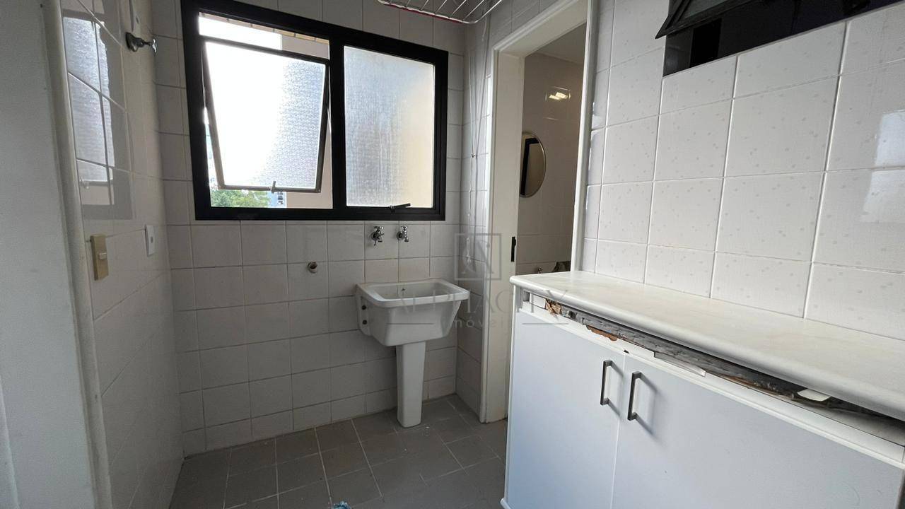 Apartamento à venda com 3 quartos, 98m² - Foto 15