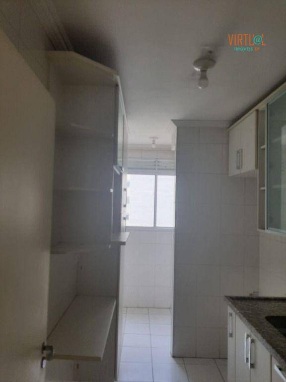 Apartamento à venda com 3 quartos, 64m² - Foto 11