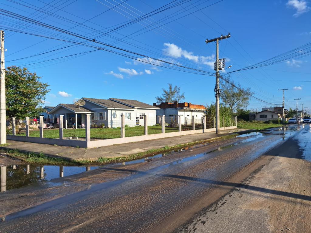 Casa à venda com 3 quartos, 130m² - Foto 16