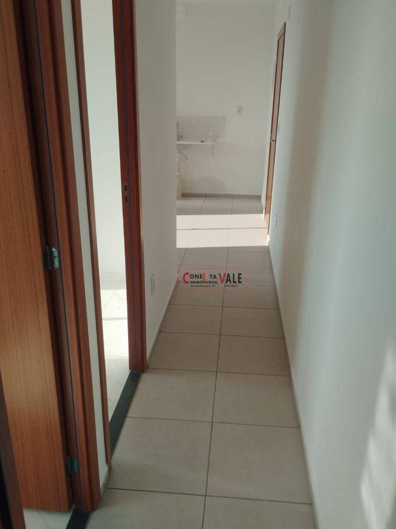 Apartamento para alugar com 2 quartos, 42m² - Foto 11