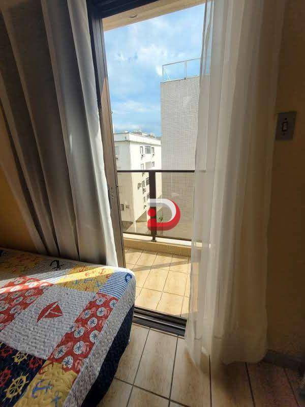 Apartamento à venda com 3 quartos, 98m² - Foto 29