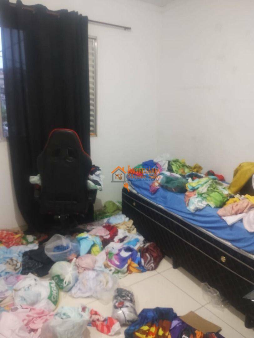 Sobrado à venda com 6 quartos, 200m² - Foto 30