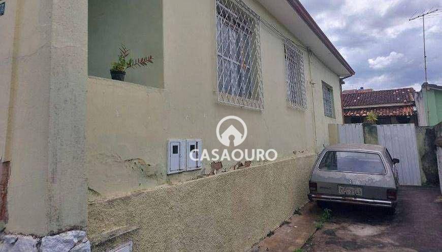 Casa à venda com 3 quartos, 300m² - Foto 10