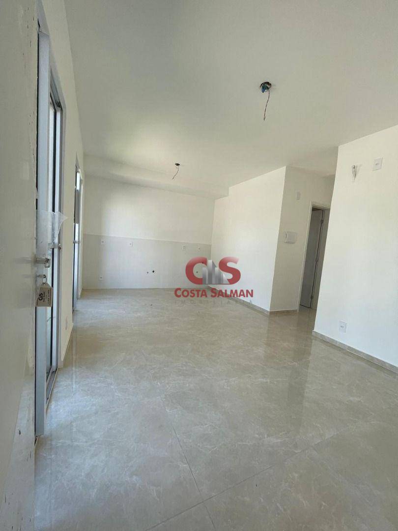 Apartamento para alugar com 2 quartos, 65m² - Foto 3