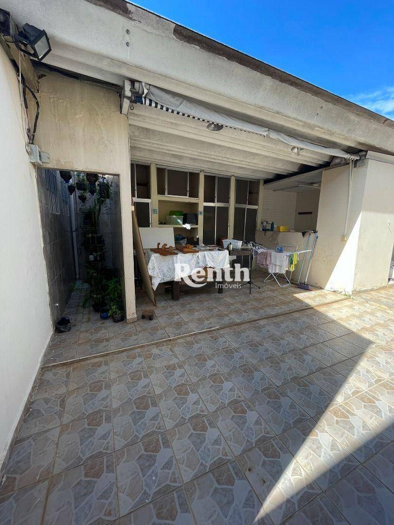 Casa à venda com 3 quartos, 165m² - Foto 22