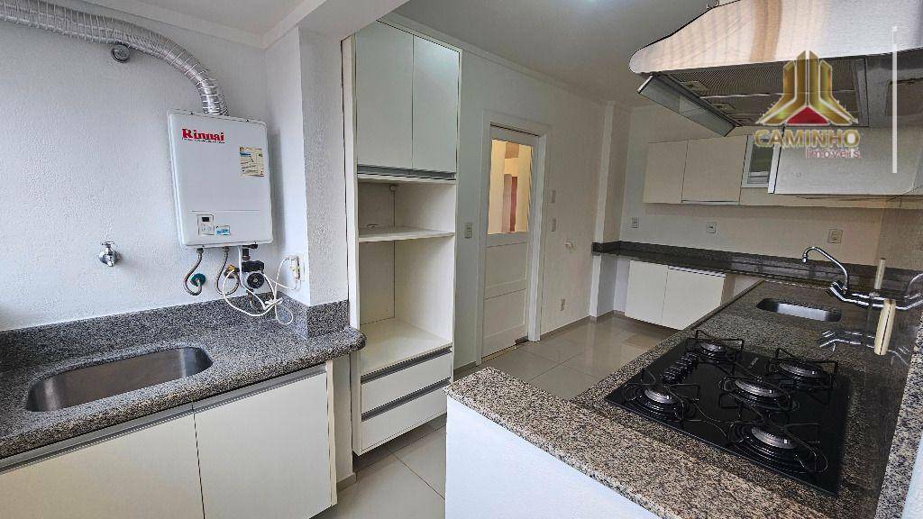 Apartamento à venda com 3 quartos, 149m² - Foto 12