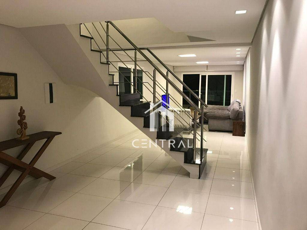 Sobrado à venda com 3 quartos, 239m² - Foto 14