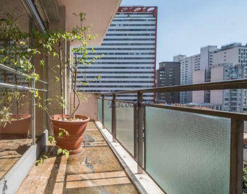 Apartamento à venda com 3 quartos, 266m² - Foto 5