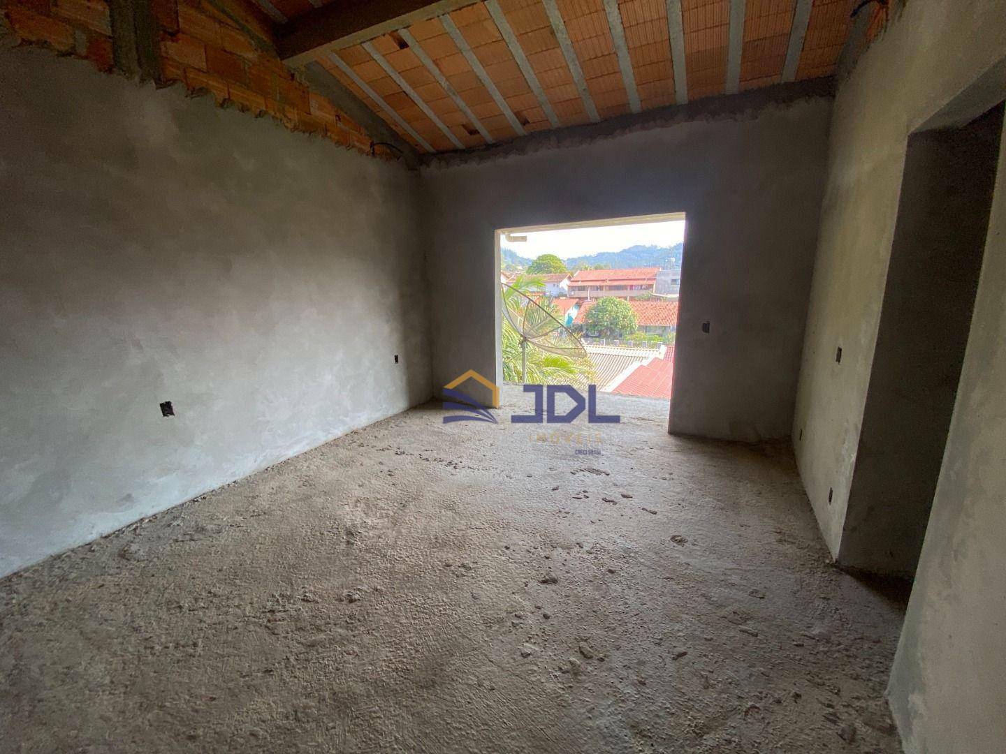 Casa à venda com 3 quartos, 176m² - Foto 6