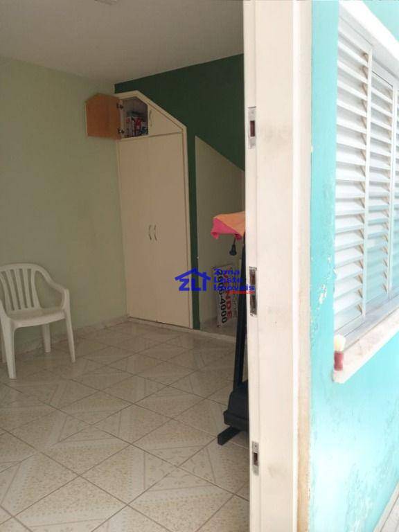 Sobrado à venda com 3 quartos, 320m² - Foto 24