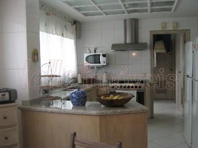 Apartamento à venda com 3 quartos, 215m² - Foto 11