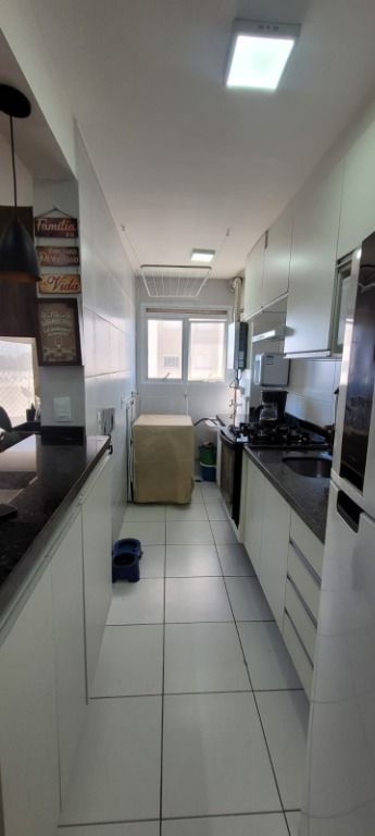 Apartamento à venda com 2 quartos, 60m² - Foto 9