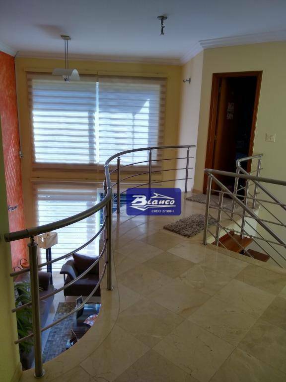 Sobrado à venda com 3 quartos, 330m² - Foto 10