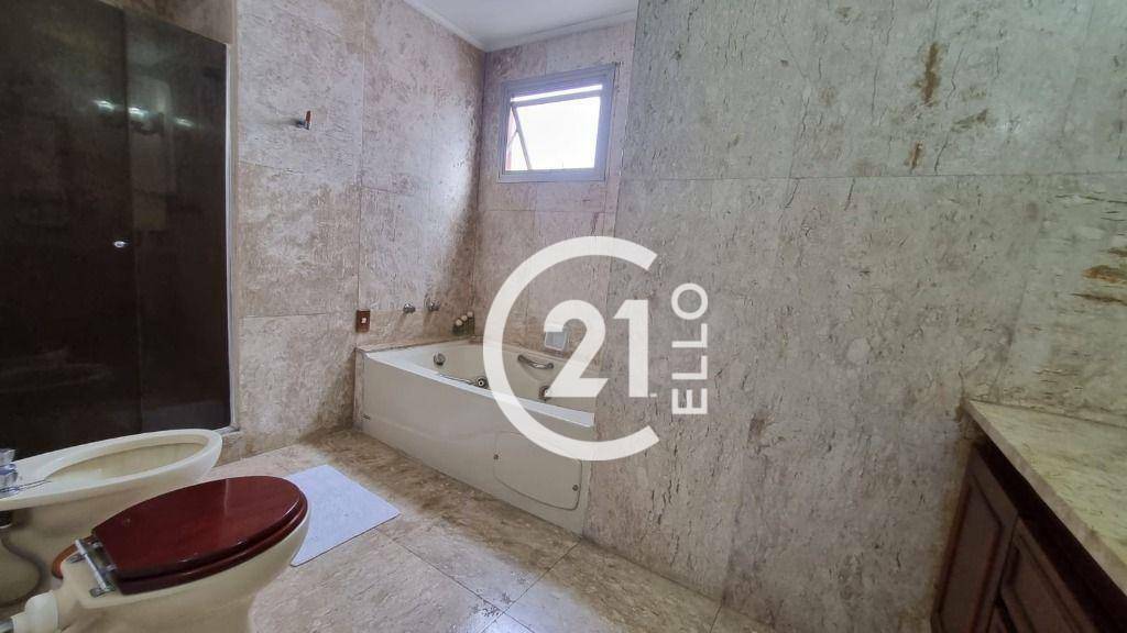 Apartamento à venda com 3 quartos, 240m² - Foto 30