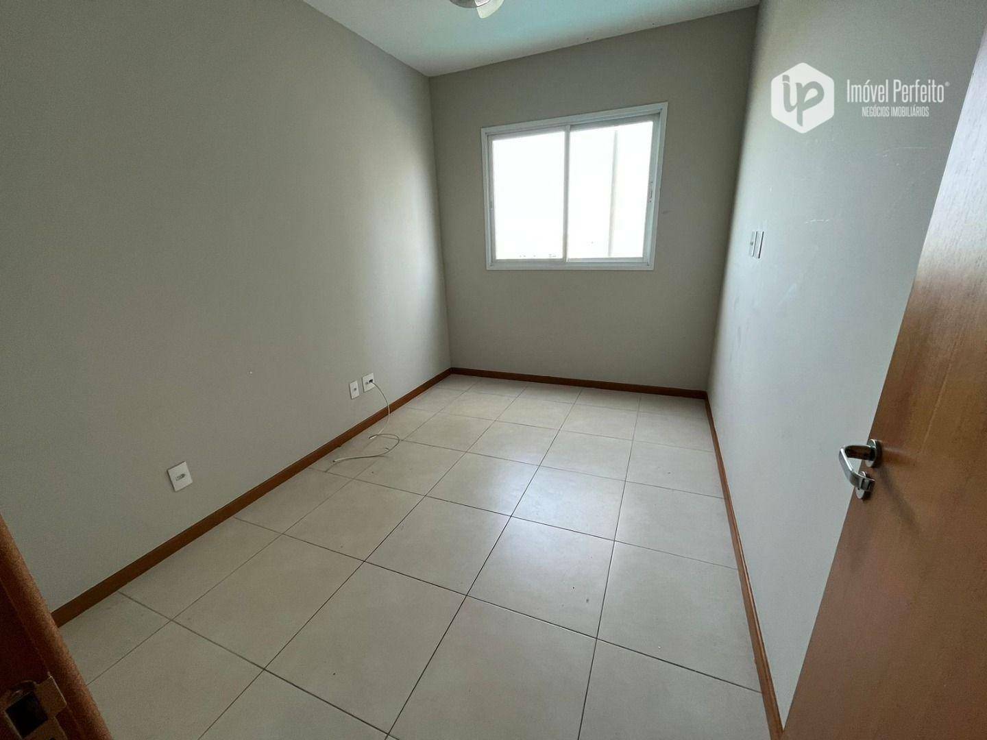 Apartamento para alugar com 3 quartos, 79m² - Foto 10