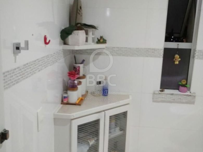 Apartamento à venda com 2 quartos, 62m² - Foto 12