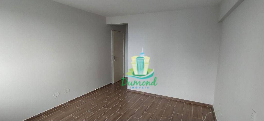 Apartamento para alugar com 3 quartos, 120m² - Foto 15