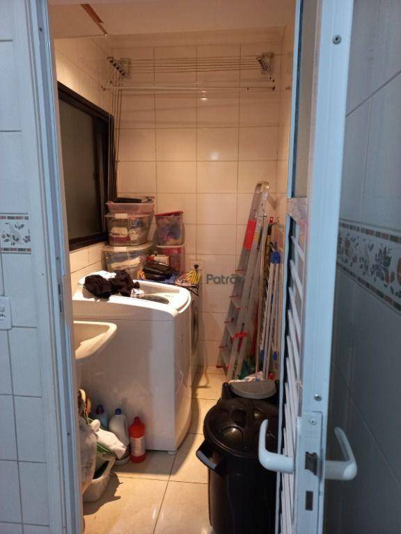 Apartamento à venda com 3 quartos, 72m² - Foto 31