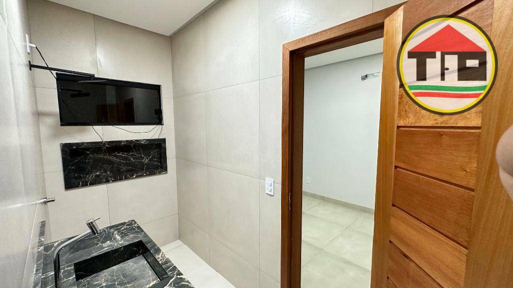 Casa à venda e aluguel com 3 quartos, 225M2 - Foto 7