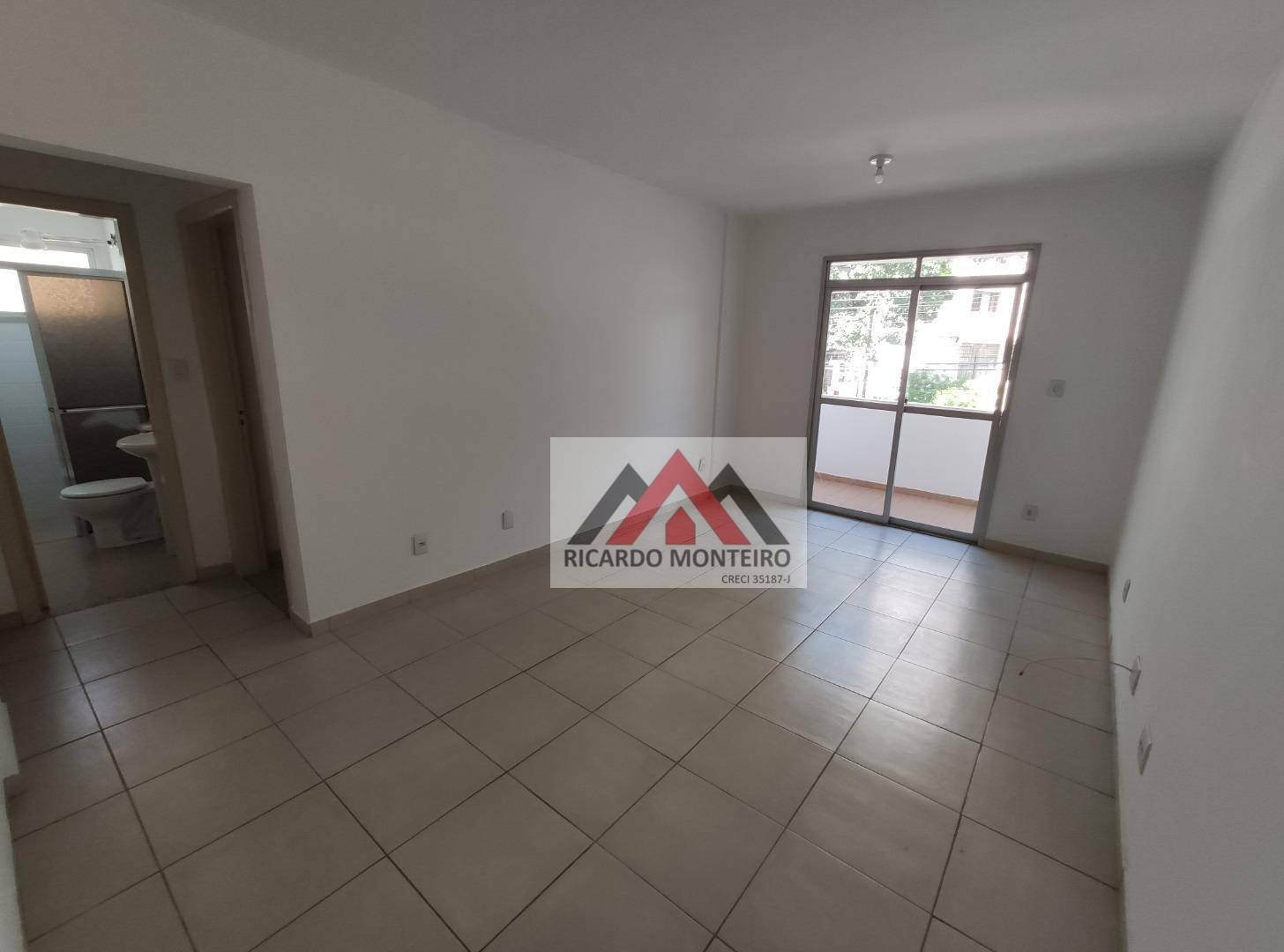 Apartamento à venda com 1 quarto, 60m² - Foto 1