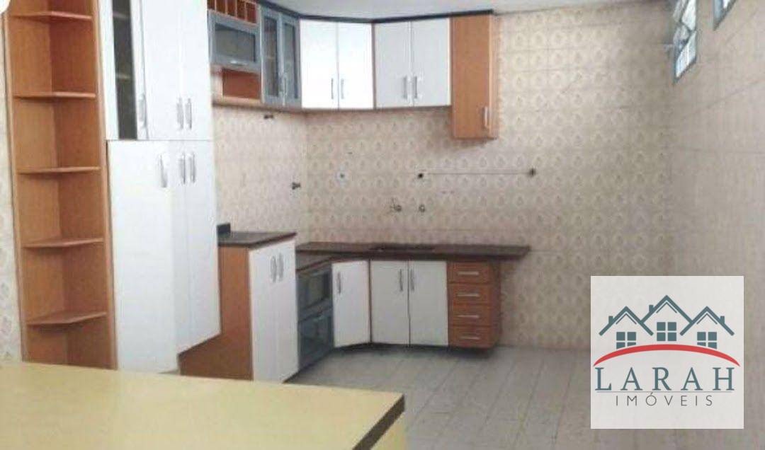 Casa à venda com 3 quartos, 200m² - Foto 12