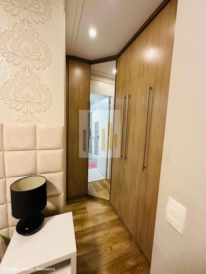 Apartamento à venda com 2 quartos, 107m² - Foto 18