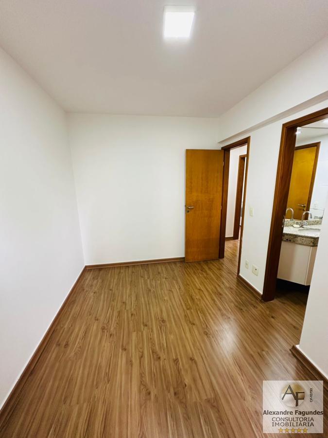 Apartamento à venda com 3 quartos, 108m² - Foto 11