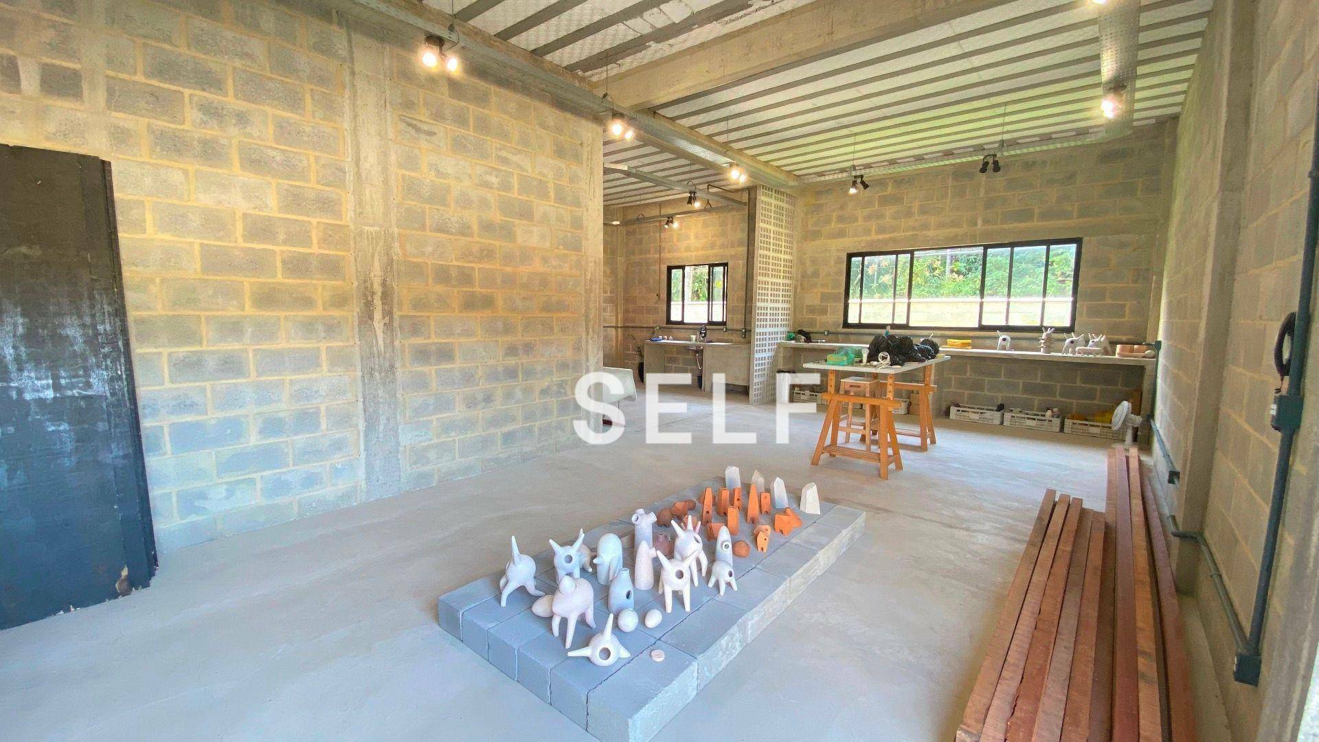 Casa à venda com 1 quarto, 90m² - Foto 4